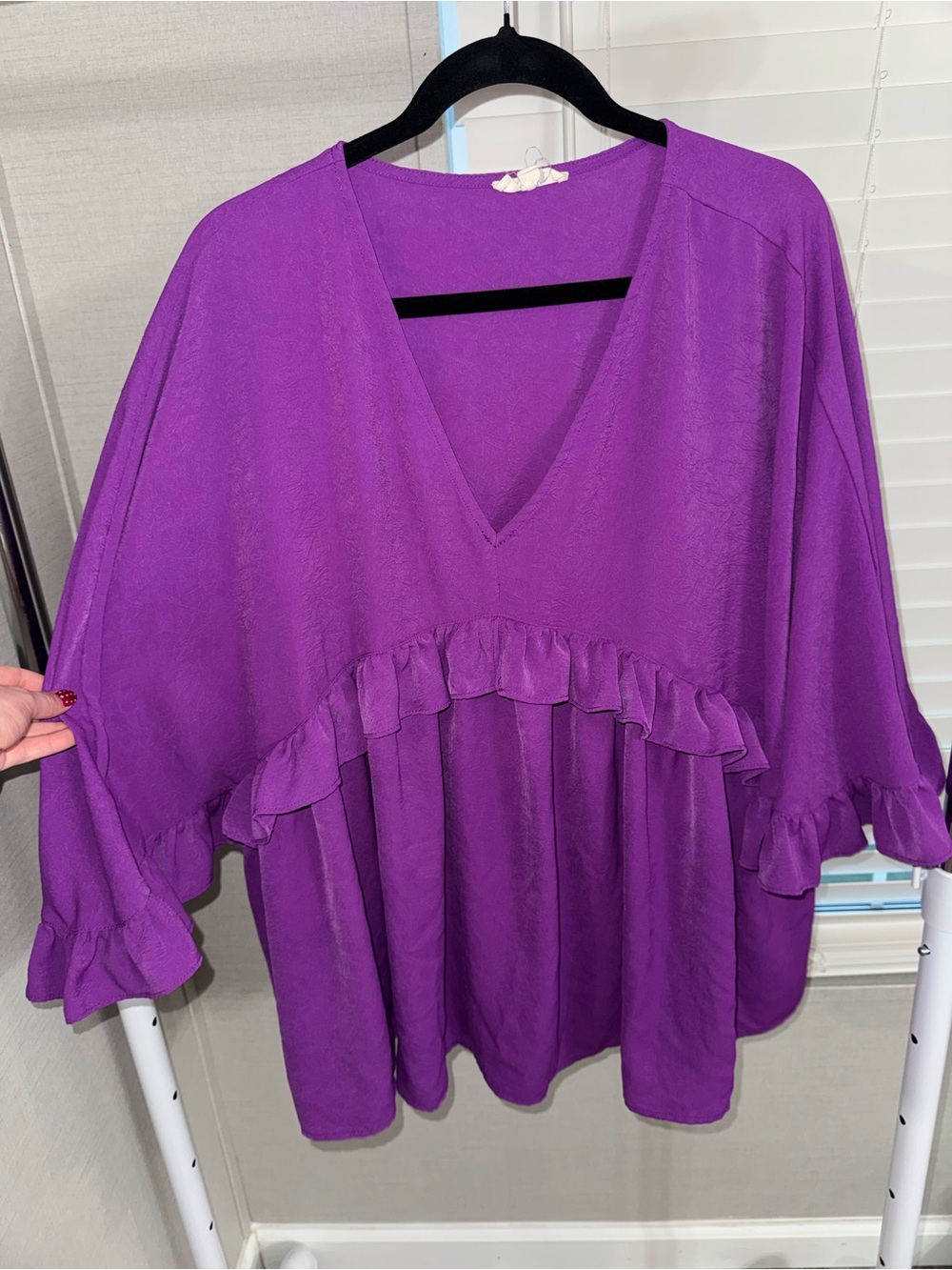 entro Purple V-Neck Ruffle Tunic Top